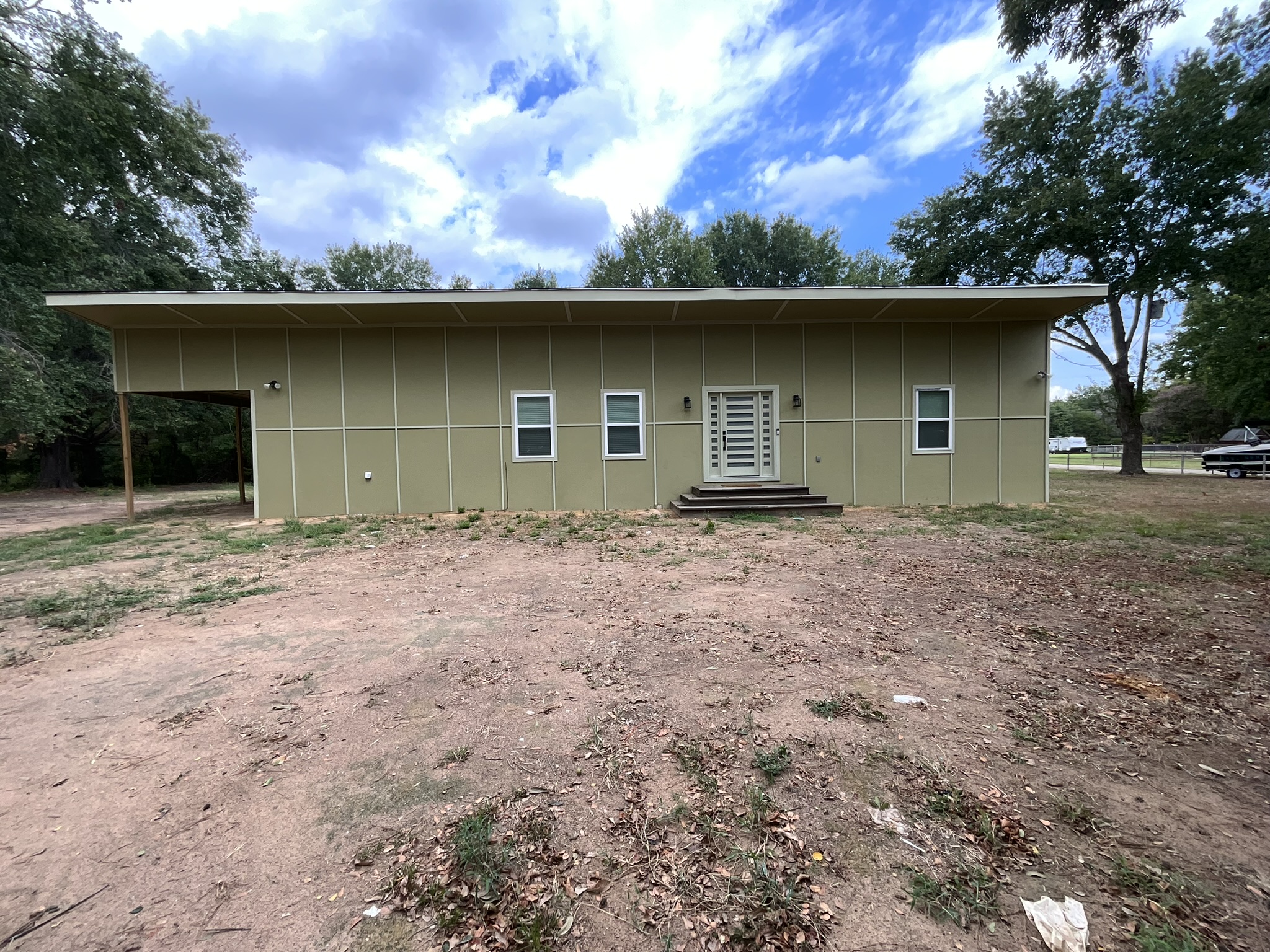 15854 S Highway 80